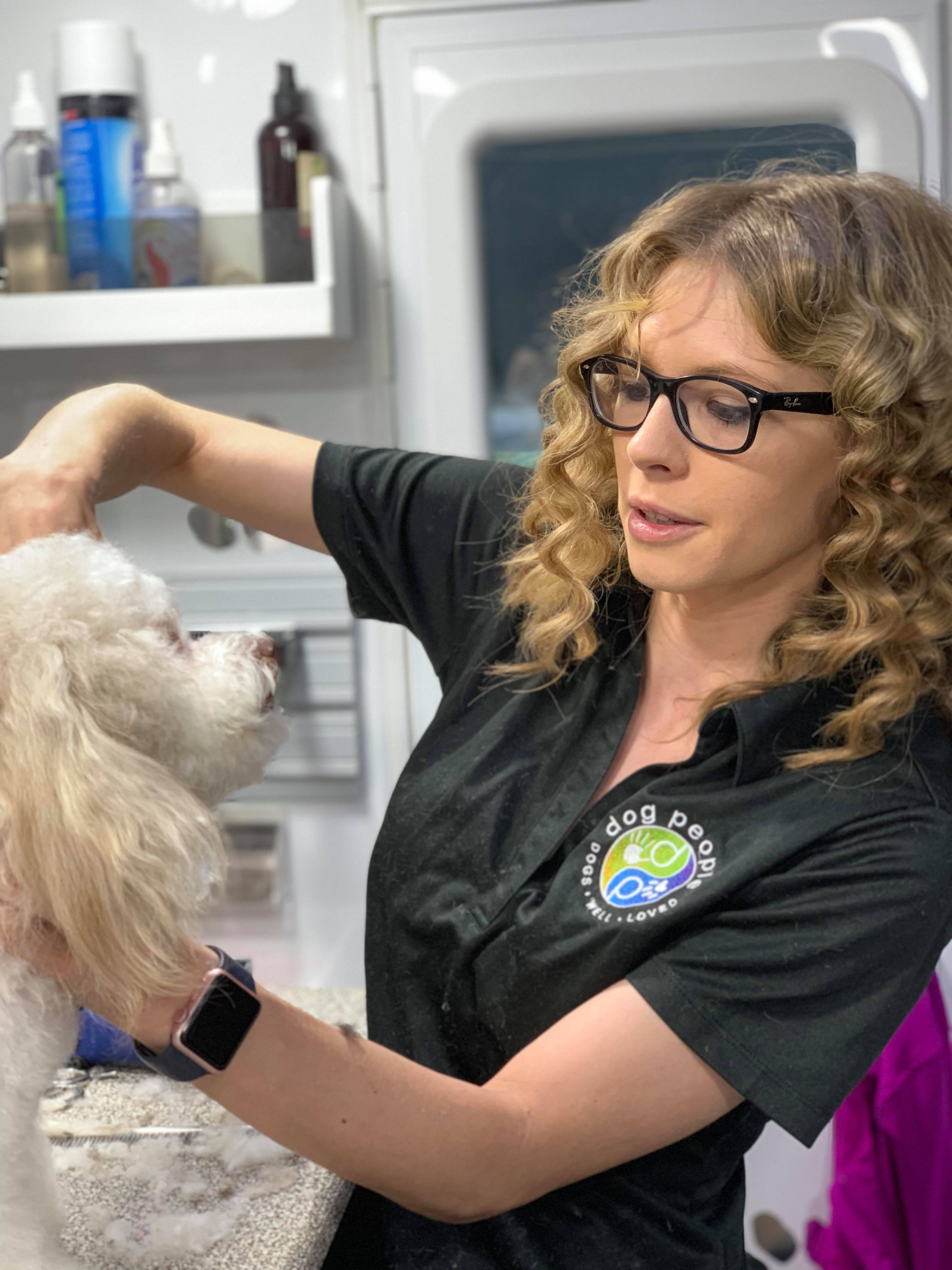 Dog People Grooming